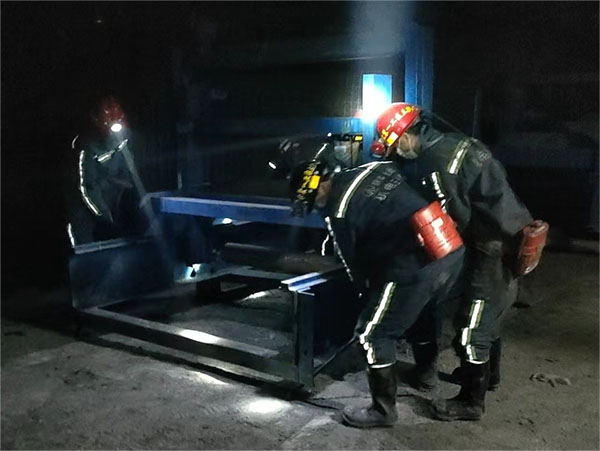 全力奮戰(zhàn)搶工期，跑出建設(shè)“加速度”