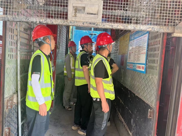 陜煤建設(shè)銅煤公司第九項(xiàng)目部以“安全生產(chǎn)月”活動(dòng)為契機(jī)，全面提升項(xiàng)目安全管理水平