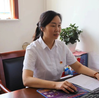 耕好黨建責(zé)任田?奮進實干做貢獻