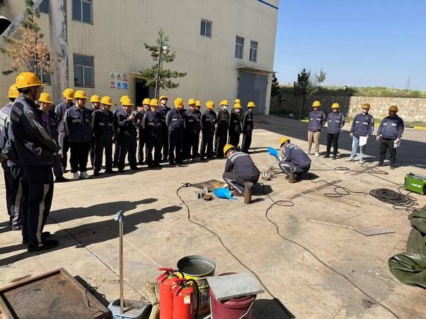 陜煤建設(shè)洗選煤運營公司神渭首端運營項目部：雙管齊下，打好素質(zhì)提升組合拳