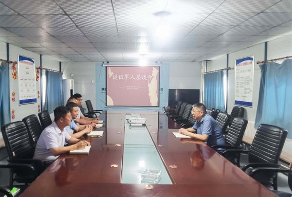 陜煤建設礦建二公司：情系老兵 黨送溫暖