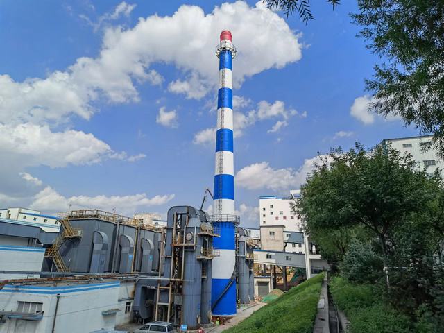 陜煤建設(shè)韓城分公司承建的檸條塔礦鍋爐房煙囪加固工程順利通過竣工驗收