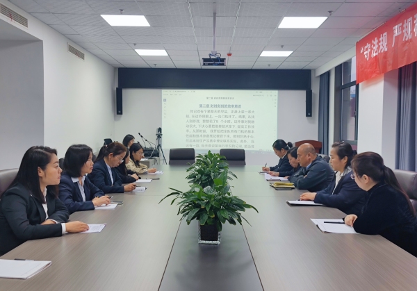 陜煤建設(shè)礦建三公司：書(shū)香沁芳華 讀書(shū)悅?cè)松?></div>
                                <div   id=