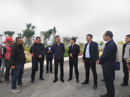 榆林市委副書記、市委黨校校長李雄斌一行蒞臨榆林市委黨校新校區(qū)建設(shè)項(xiàng)目檢查指導(dǎo)工作