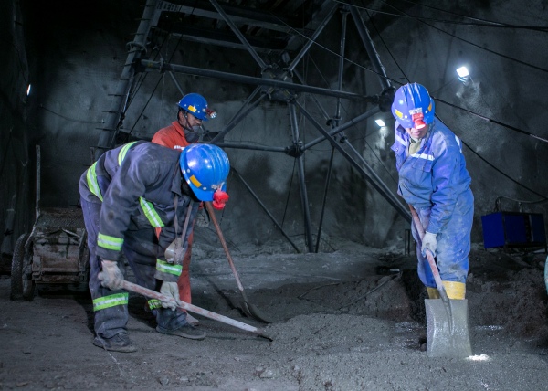 陜煤建設(shè)礦建三公司：“菜單式”交接班，讓安全管理“無縫銜接”