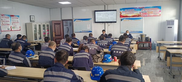 陜煤建設(shè)洗選煤運(yùn)營公司：夯實(shí)班組建設(shè)  助力安全生產(chǎn)