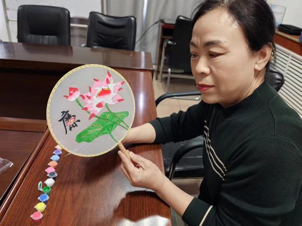 陜煤建設(shè)洗選煤運(yùn)營公司檸條塔運(yùn)營項(xiàng)目部開展：“巧手抒廉情，清風(fēng)揚(yáng)正氣”主題趣味手工活動