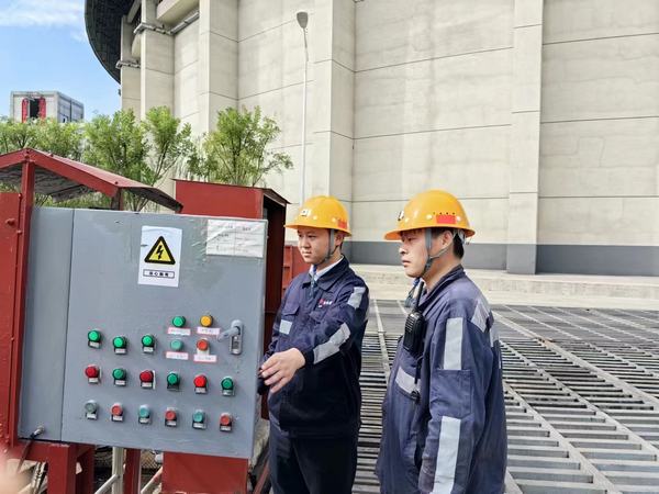 陜煤建設(shè)洗選煤運(yùn)營公司神渭蒲城運(yùn)營項(xiàng)目部：消防常檢查 繃緊“防火弦”