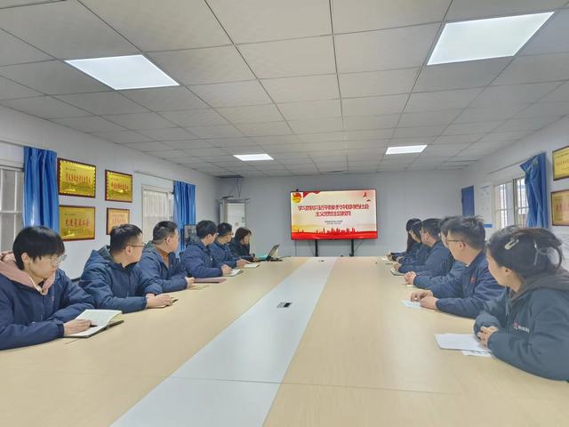 陜煤建設(shè)韓城分公司：“青年講師團(tuán)”深入一線(xiàn)傳播“好聲音”