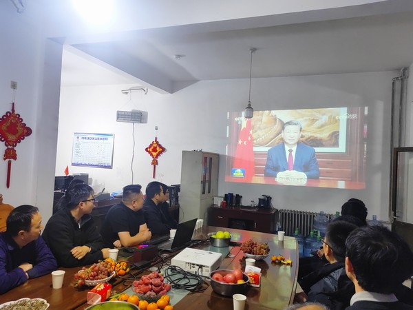 陜煤建設(shè)銅煤公司第二十一項(xiàng)目部開(kāi)展慶元旦活動(dòng)