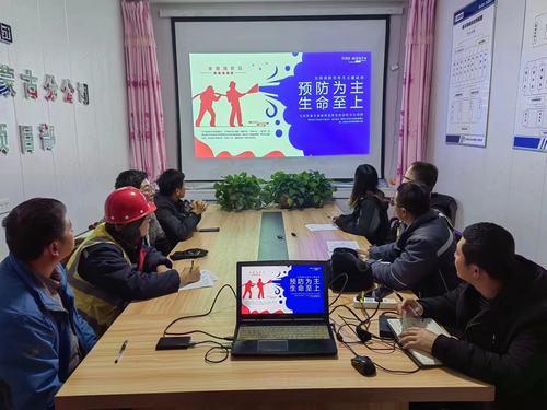 陜煤建設內(nèi)蒙古分公司筑牢安全防線，團員和青年在行動