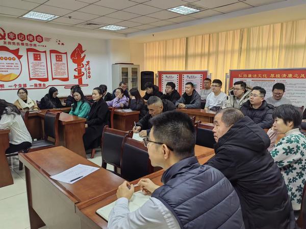 陜煤建設(shè)煤礦運營服務(wù)分公司:開展節(jié)前廉潔提醒 筑牢廉潔“防火墻”