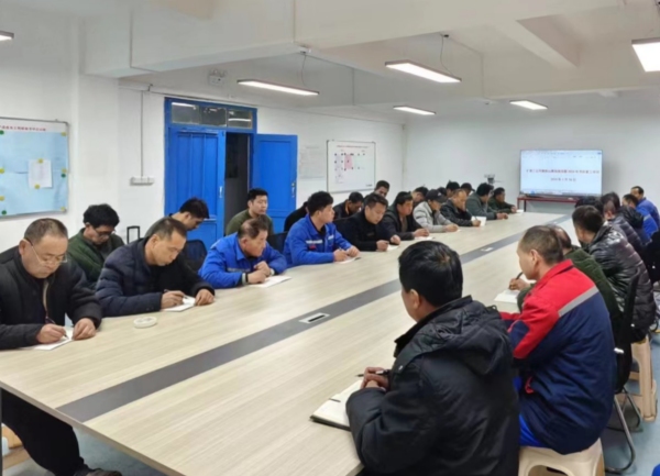 陜煤建設(shè)礦建三公司推出“收心套餐”開(kāi)啟“奮斗模式”