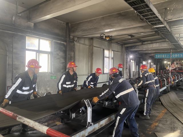 陜煤建設(shè)韓城分公司張家峁項目部：務(wù)實快干不停歇 奮楫揚帆正逢時