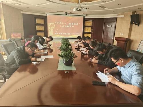 陜煤建設(shè)內(nèi)蒙古分公司組織開展“青春五四，翰墨飄香”主題繪畫活動(dòng)