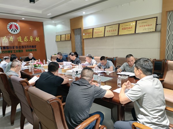 陜煤建設(shè)銅煤公司第三項目部承建的王石凹煤礦工業(yè)遺址公園煤炭科技博物館項目順利通過竣工驗收