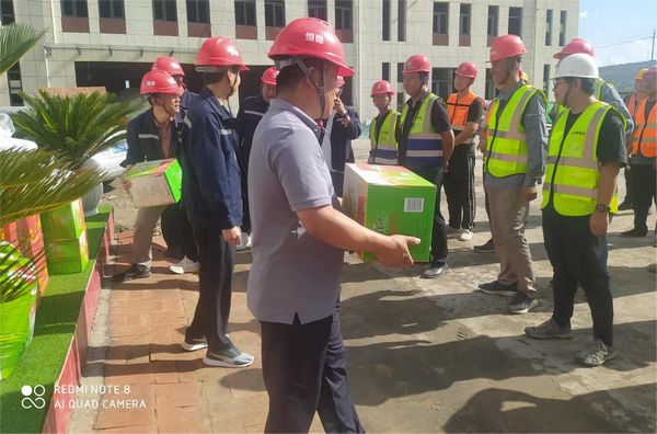 陜煤建設(shè)天工公司土建四部：高溫施工忙  “烤”驗有“涼”策