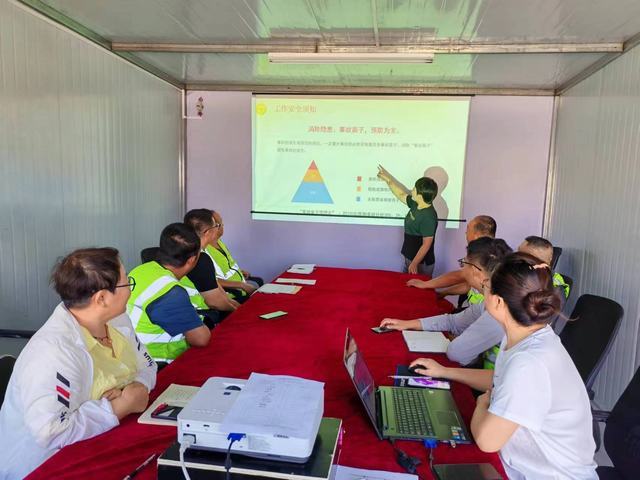 陜煤建設(shè)韓城分公司土建九項(xiàng)目部：女工協(xié)管“她”力量 奏響安全“三部曲”