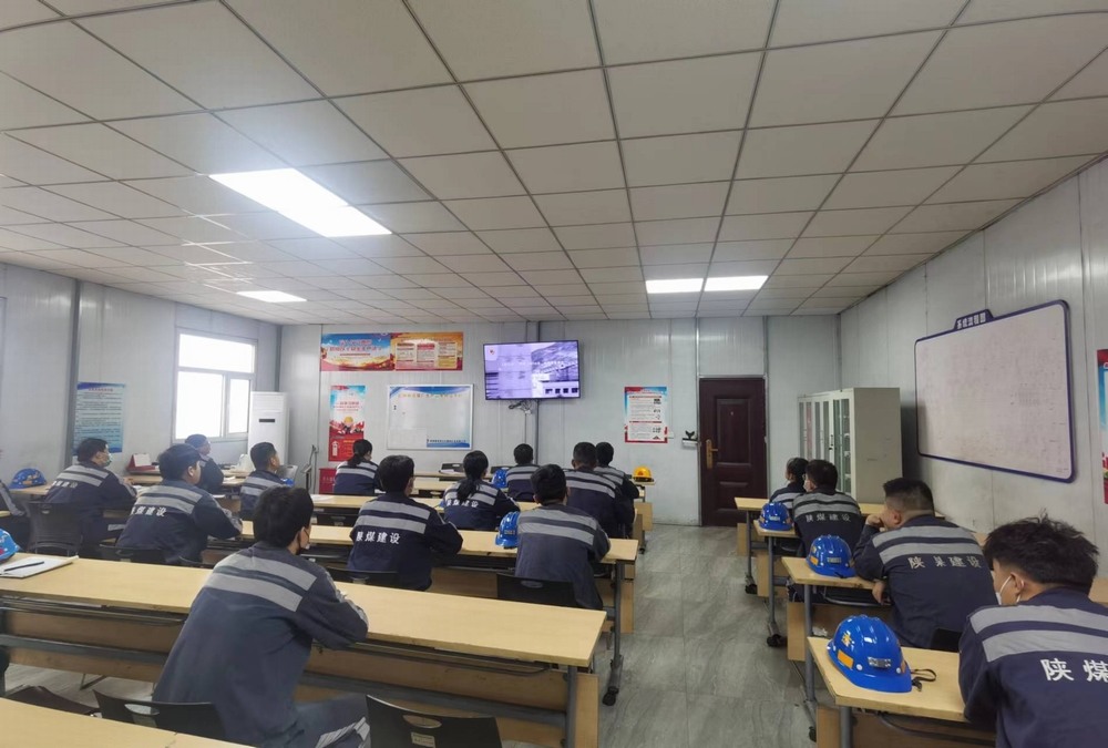 陜煤建設(shè)洗選煤運(yùn)營(yíng)公司紅柳林洗煤廠項(xiàng)目部：把穩(wěn)黨建“方向盤(pán)” 提振創(chuàng)效“精氣神”