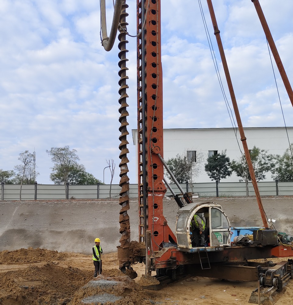 陜煤建設(shè)天工公司土建第十項目部：掛上“快車檔”，吹響建設(shè)“沖鋒號”