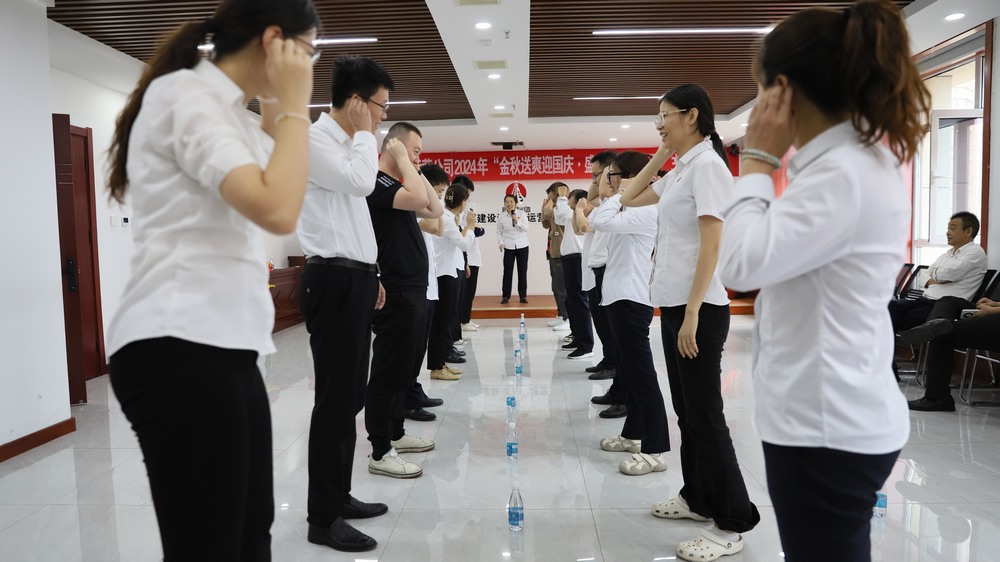 陜煤建設(shè)洗選煤運(yùn)營(yíng)公司開展“金秋送爽迎國(guó)慶，盛世華誕齊歡聚”主題活動(dòng)