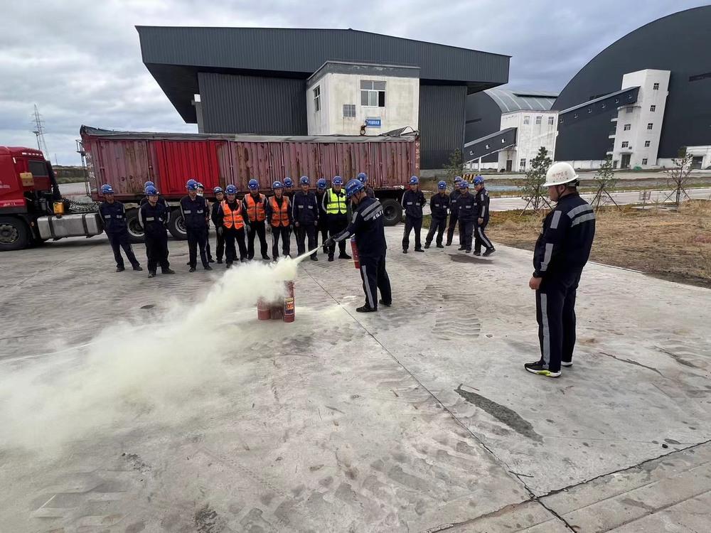 陜煤建設(shè)洗選煤運(yùn)營(yíng)公司榆陽(yáng)運(yùn)營(yíng)項(xiàng)目部：“響鼓重錘”，全力奏響百日安全最強(qiáng)音