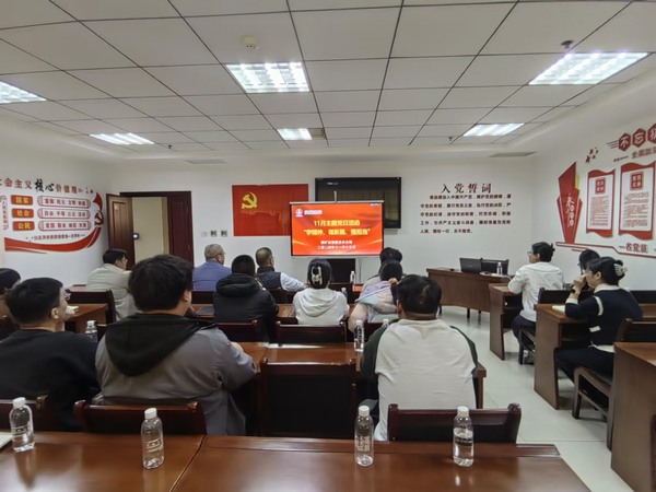陜煤建設煤礦運營服務分公司：組織開展“學精神、謀新篇、強擔當”主題黨日活動