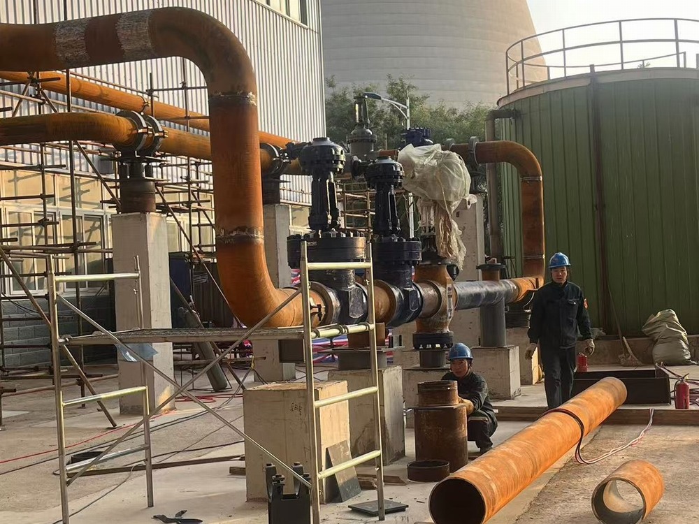 陜煤建設機電安裝公司供汽改造項目蒸汽管道順利貫通