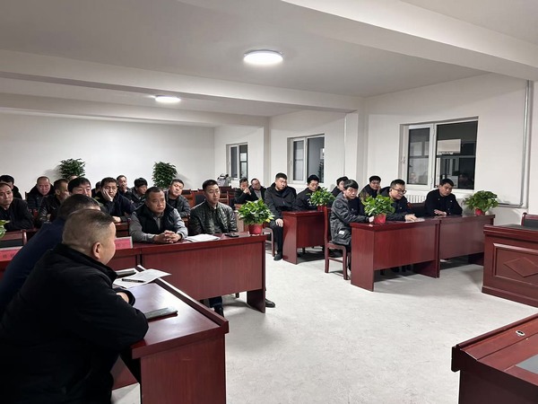 陜煤建設(shè)煤礦運(yùn)營(yíng)服務(wù)分公司：“零三違”實(shí)踐見(jiàn)成效，班組安全管理再上新臺(tái)階