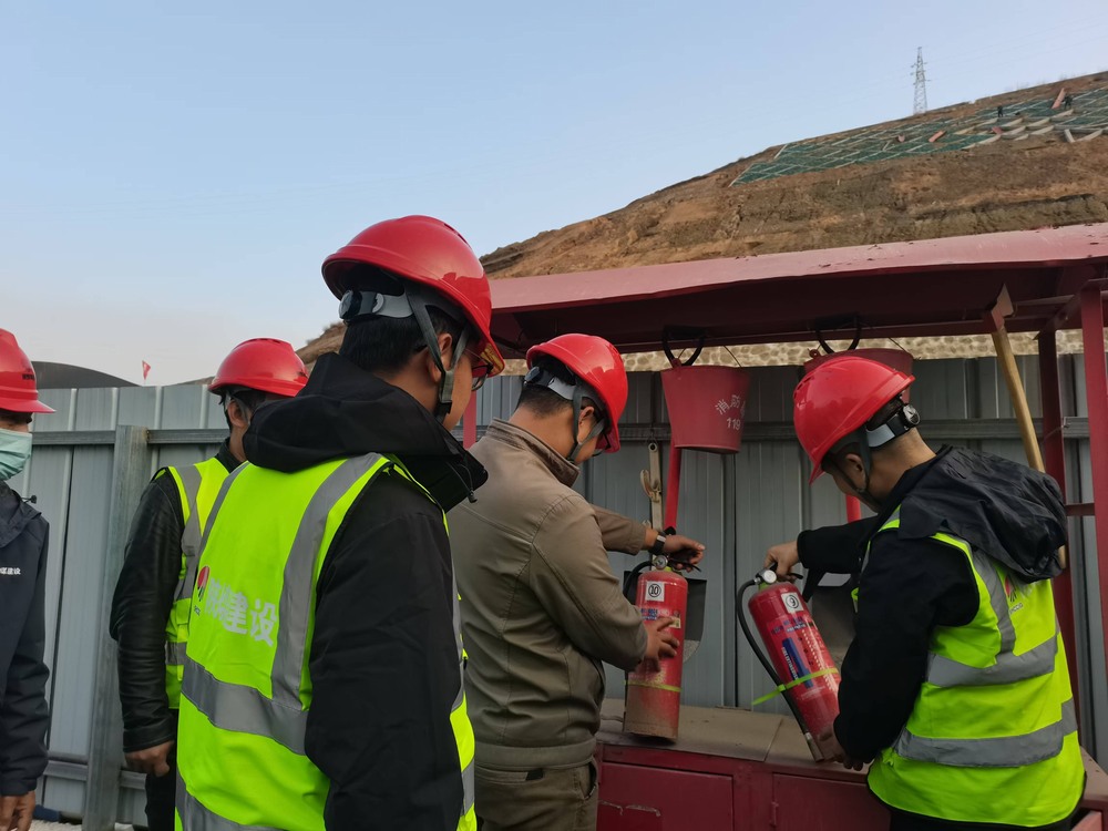 陜煤建設(shè)韓城分公司土建九項目部：“青”力保安全，助力“百日安全行”