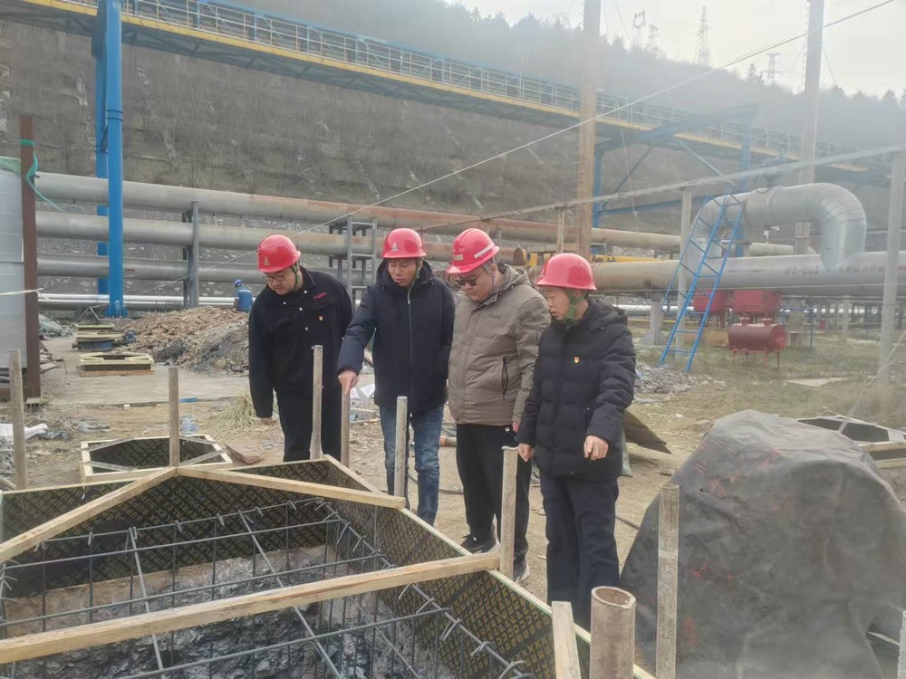 陜煤建設(shè)機電安裝公司：推動“服務(wù)型”黨支部建設(shè)