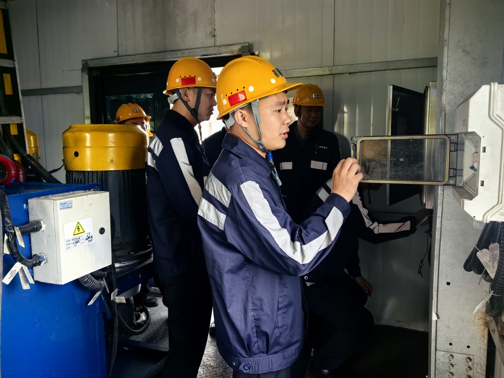 陜煤建設(shè)洗選煤運(yùn)營(yíng)公司神渭蒲城運(yùn)營(yíng)項(xiàng)目部:黨建匯聚新活力 踔厲奮進(jìn)新征程