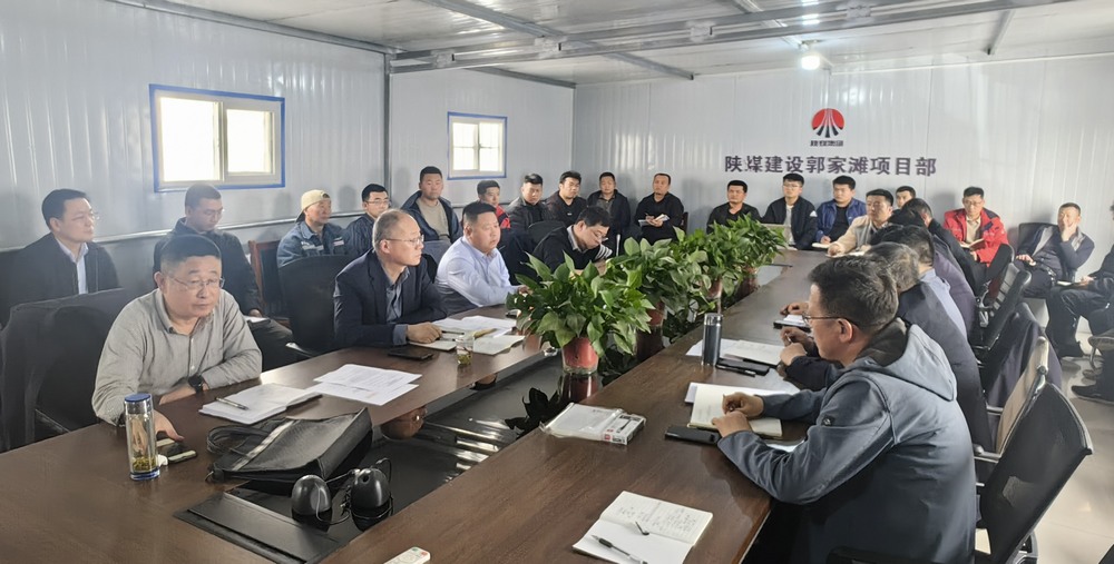 趙敬凱、劉保江到郭家灘項(xiàng)目檢查指導(dǎo)工作