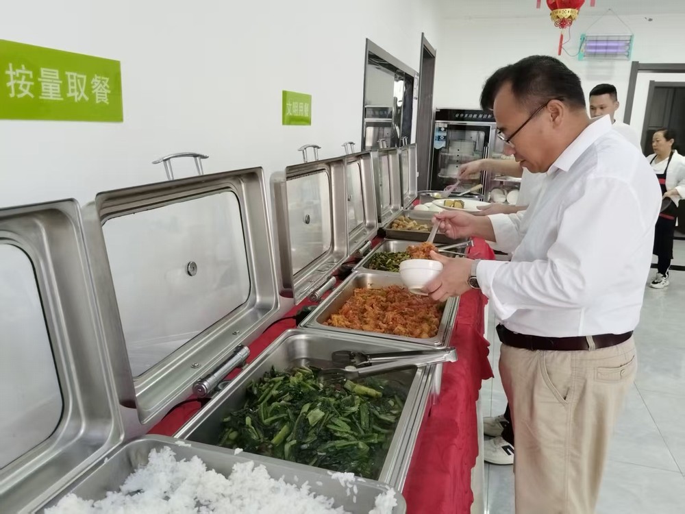 陜煤建設(shè)礦建三公司:從“舌尖”到“心間” 守護(hù)職工幸?！笔场肮?></div>
                                <div   id=