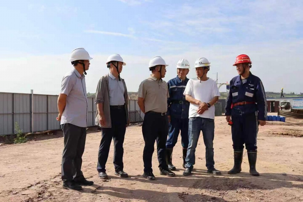 平莊煤業(yè)黨委書記、董事長杜善周深入天工公司礦建項目檢查指導(dǎo)