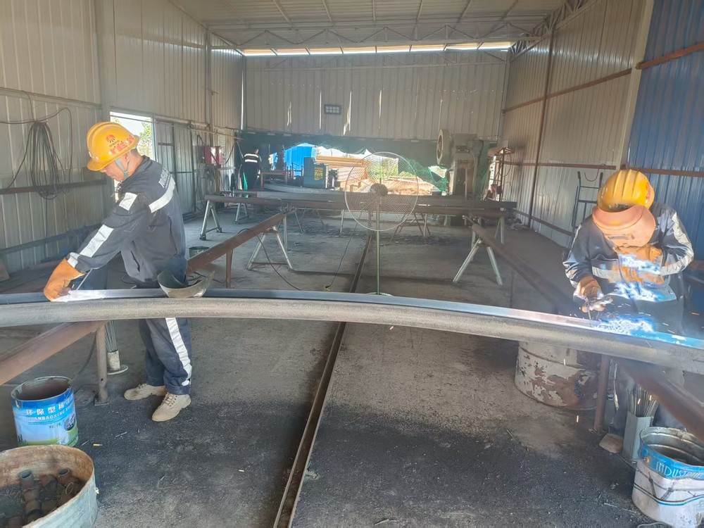 陜煤建設(shè)礦建三公司:熱熱熱！這波“降溫福利”來啦