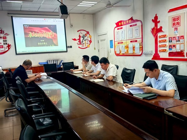 陜煤建設(shè)洗選煤運(yùn)營(yíng)公司檸條塔運(yùn)營(yíng)項(xiàng)目部黨支部開(kāi)展： “清風(fēng)沐初心，廉潔促發(fā)展”主題黨日活動(dòng)