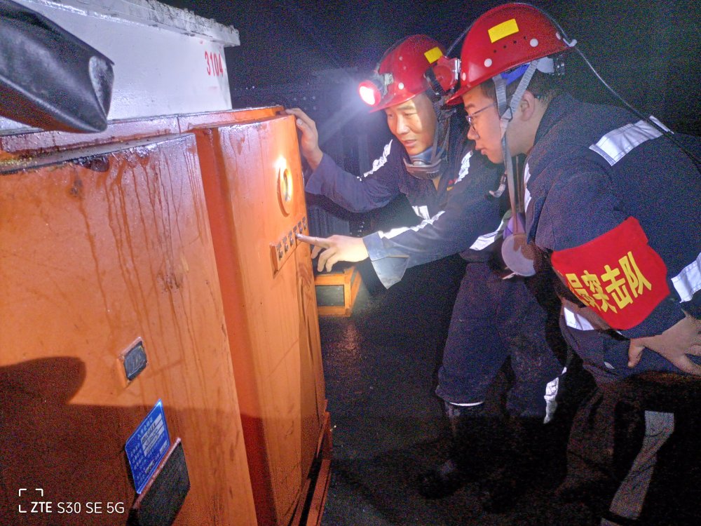 陜煤建設(shè)韓城分公司張家峁項(xiàng)目部：擰緊“風(fēng)險(xiǎn)閥” 夯實(shí)“管理基礎(chǔ)”