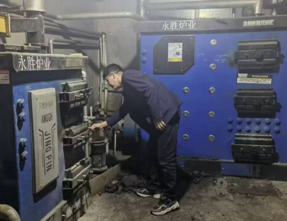 陜煤建設(shè)煤礦運(yùn)營服務(wù)分公司：情暖寒冬 全力護(hù)航