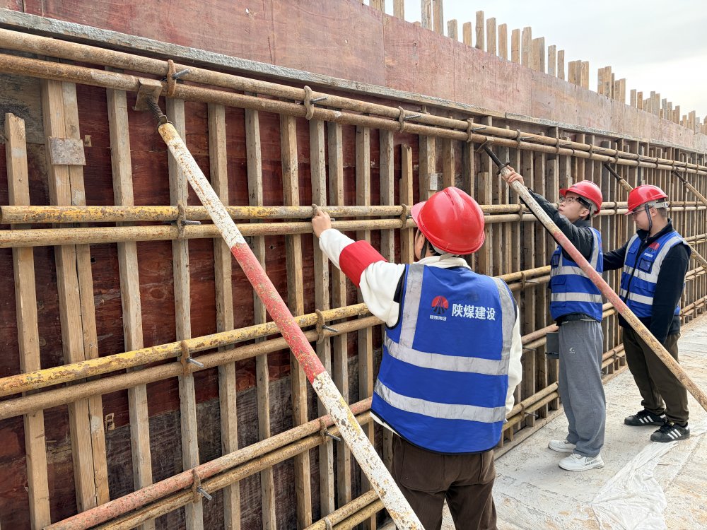 陜煤建設韓城分公司土建一項目部：青春護航安全線，百日攻堅里的“硬核”擔當