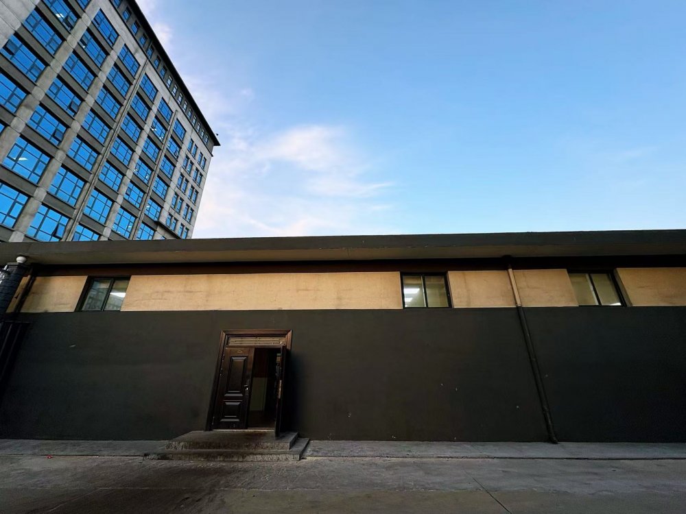 “建精品護安全”承諾兌現(xiàn)！陜煤建設(shè)韓城分公司土建六項目部承建的下峪口煤礦“民生廊橋”貫通驗收