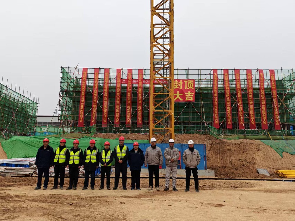 陜煤建設銅煤公司：年產四萬噸高檔鋰電電解銅箔項目廢品庫工程順利封頂