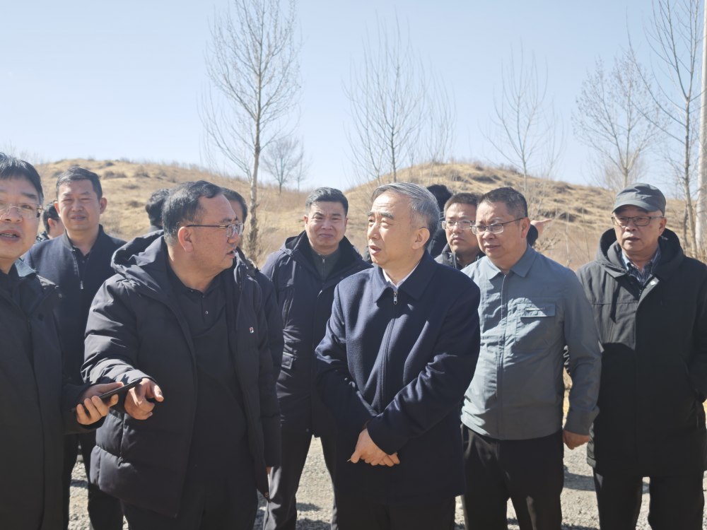 陜西鐵路物流集團(tuán)黨委書記、董事長(zhǎng)楊科生赴陜煤建設(shè)路橋分公司靖神鐵路項(xiàng)目調(diào)研