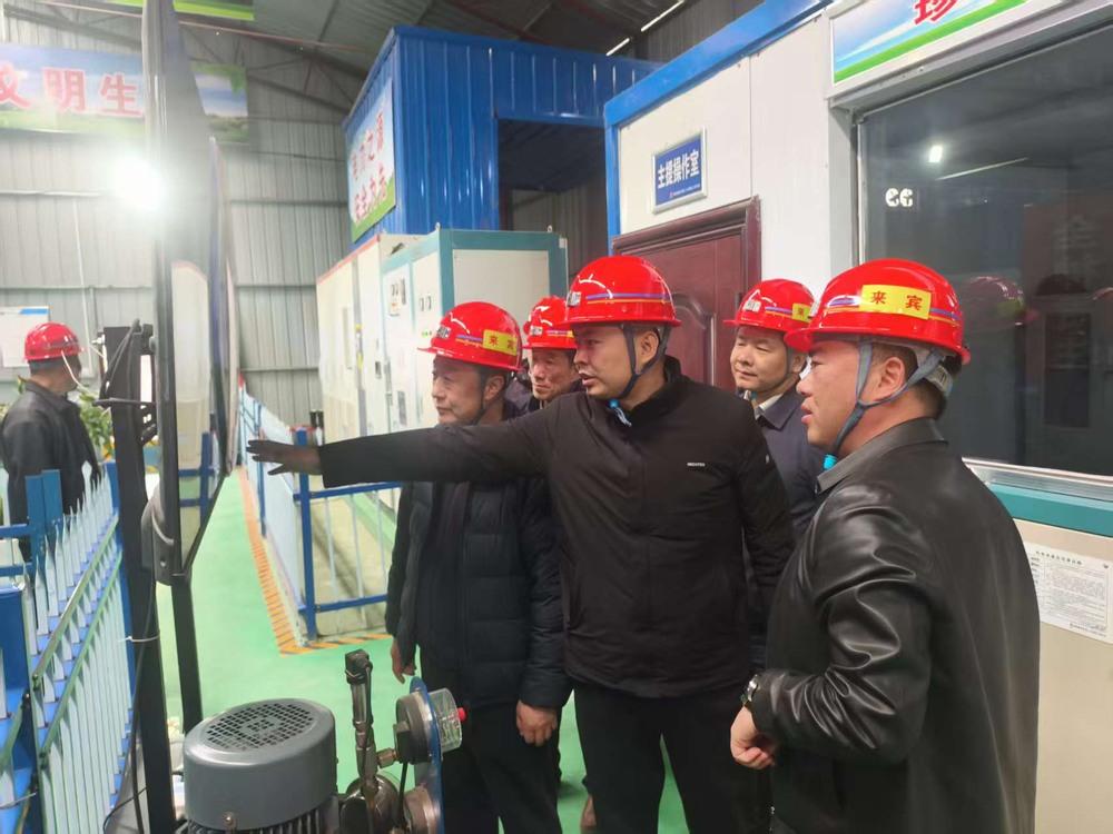 陜煤集團、韓城礦務局聯(lián)合檢查組蒞臨礦建二公司第二項目部檢查指導