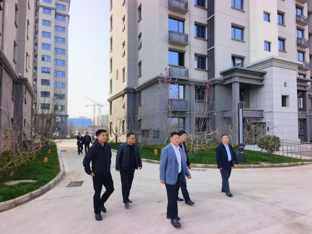 趙敬凱一行深入天工公司大秦·山水逸境項目檢查指導(dǎo)工作