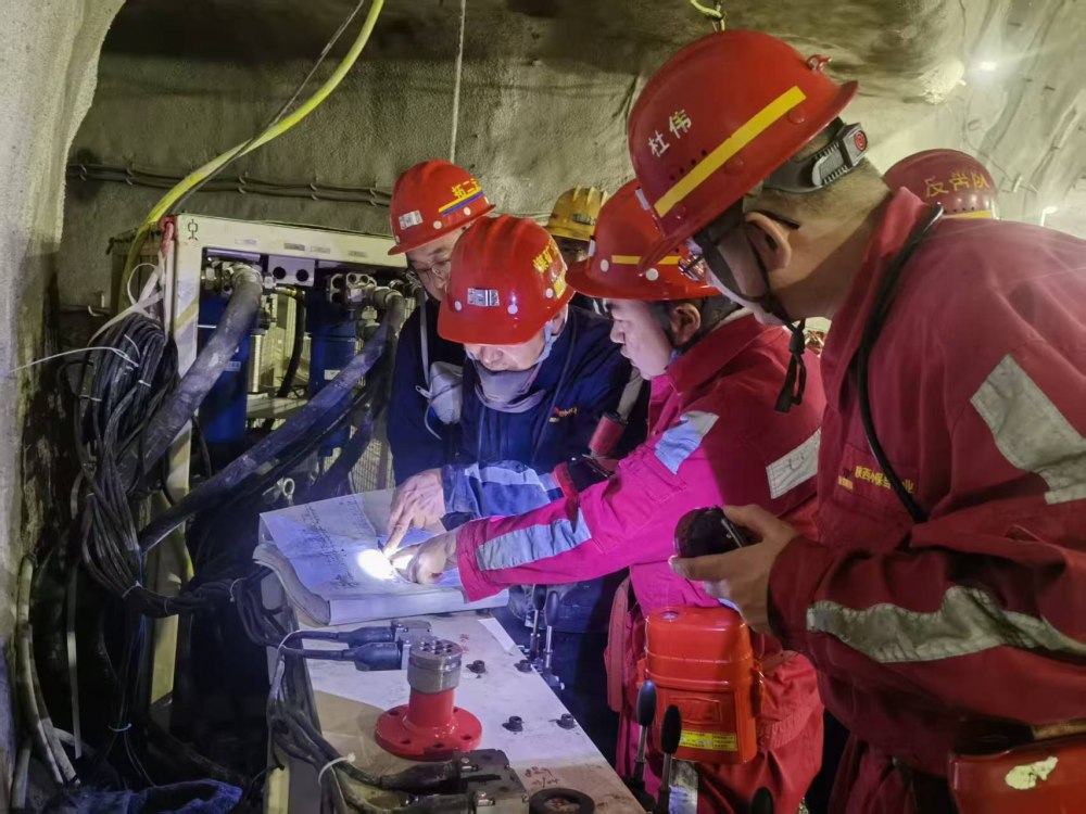 陜煤建設(shè)煤礦運(yùn)營服務(wù)分公司：錨定目標(biāo)開新局 實(shí)干篤行創(chuàng)佳績(jī)