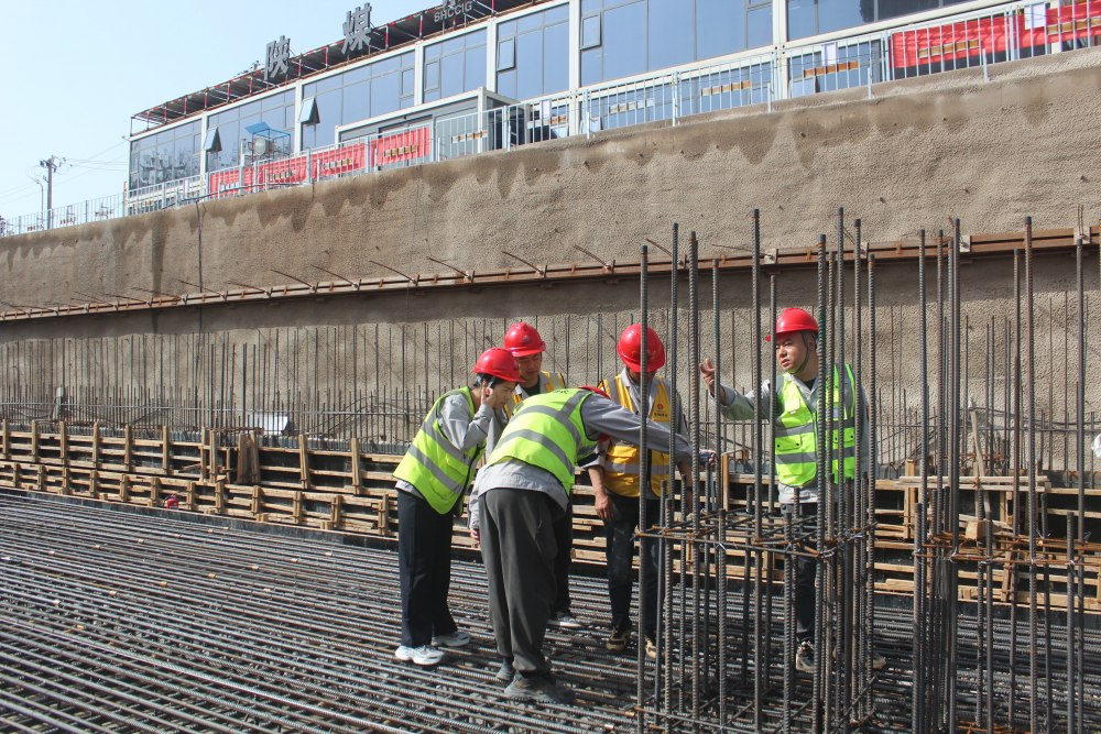 陜煤建設(shè)銅煤公司云谷市集項(xiàng)目部：錨定節(jié)點(diǎn)抓實(shí)干 凝心聚力促攻堅(jiān)